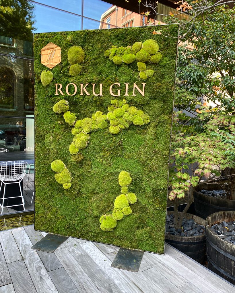 Moss Divider - Roku Gin - Het Conservatorium Hotel